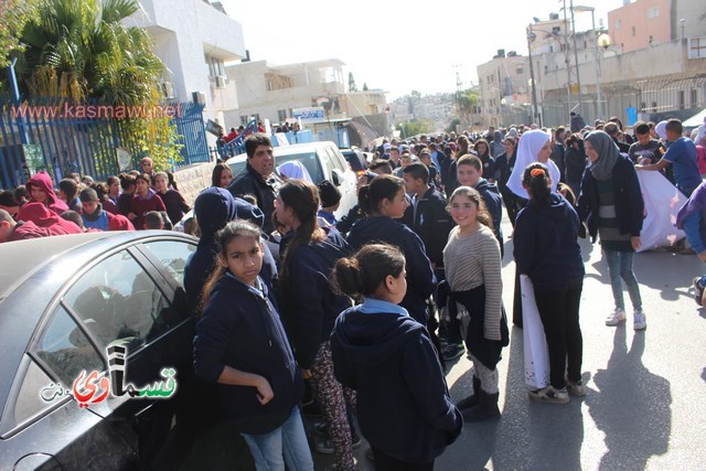 فيديو: رئيس البلدية في المسيرة التضامنية مع الاستاذ طارق ورسالة الى الشرطة  تحصيلكم وانجازاتكم في السنوات الاخيرة صفر   